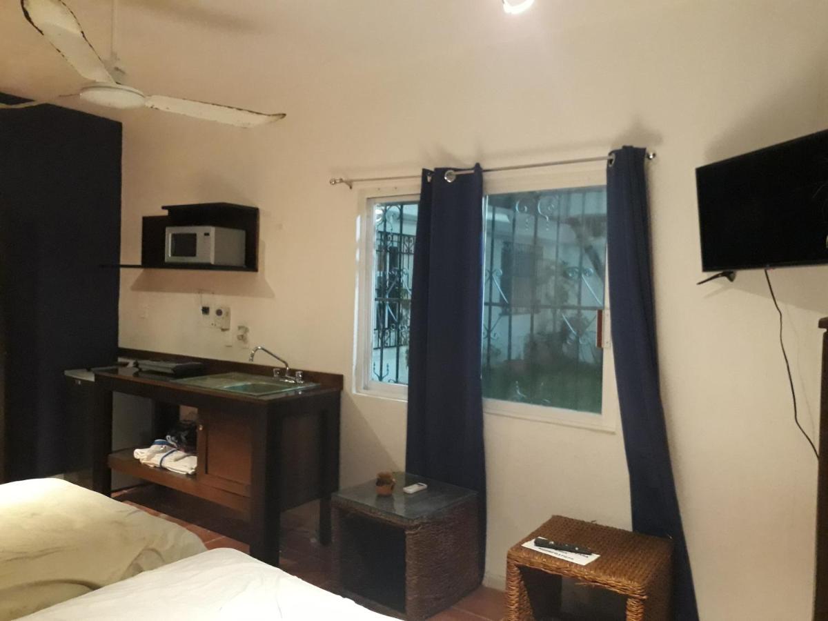 Bea Rooms And Studios 科苏梅尔 外观 照片